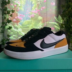Nike SB FORCE 58 Black/Gold